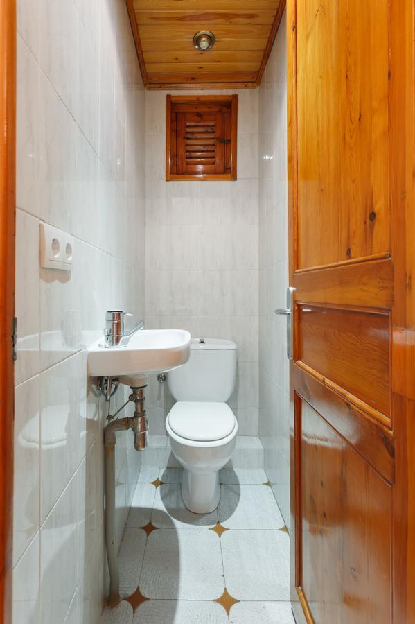 Appartamento Flateli Aribau Barcellona Esterno foto