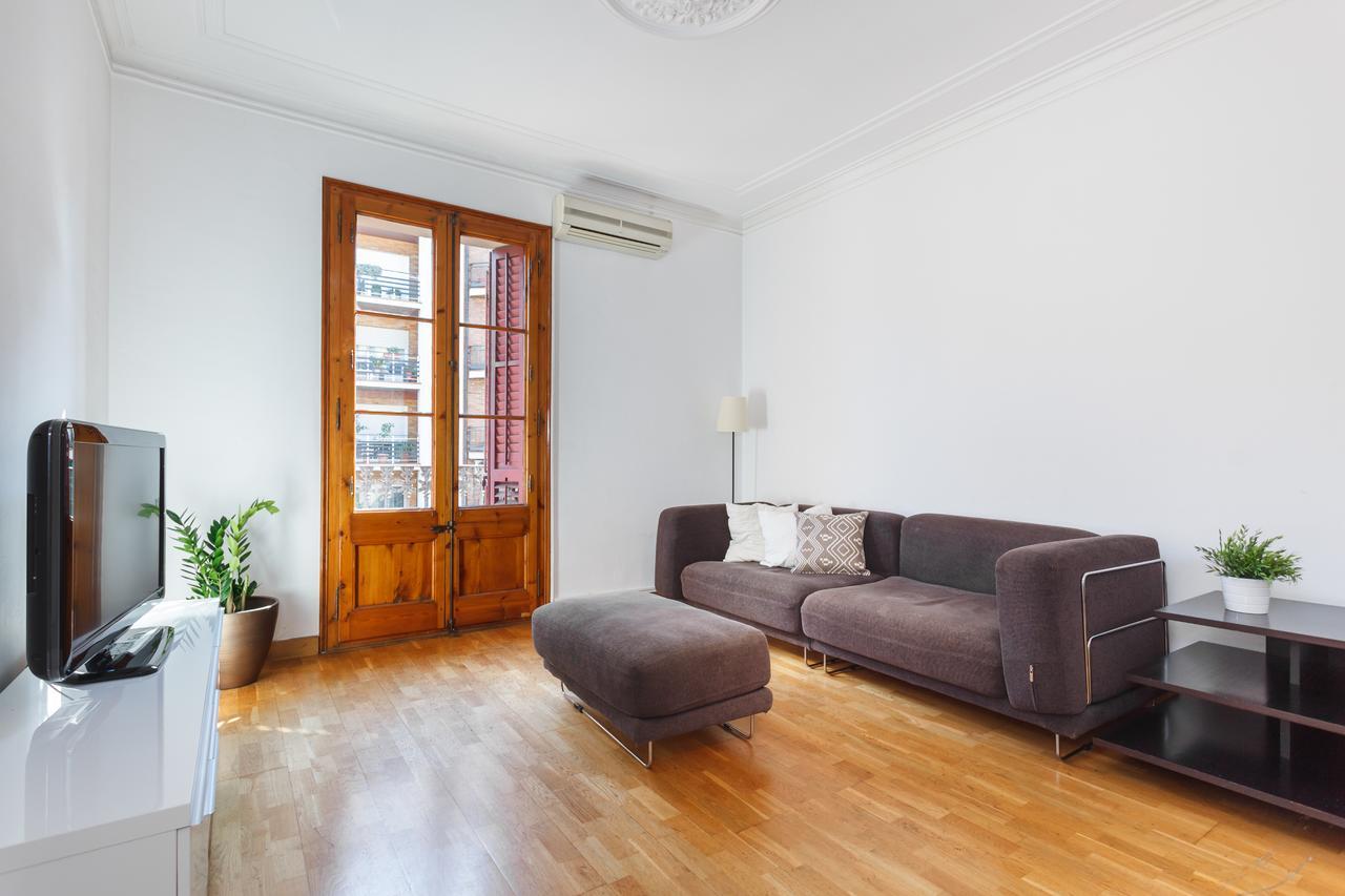Appartamento Flateli Aribau Barcellona Esterno foto