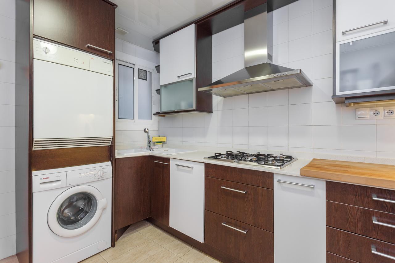 Appartamento Flateli Aribau Barcellona Esterno foto